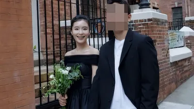 歌手シン・ジス、香港大学出身の金融マンと結婚…2年半の交際が結実