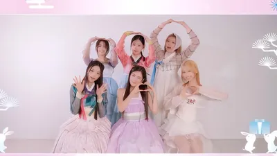 AtHeart publica un vídeo de saludos por Chuseok... enviando bendiciones a los fans con su elegancia en hanbok
