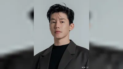 金武烈在《Halmae》中饰演神秘助力者，俘获 Netflix 观众心