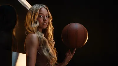 Sydney Sweeney Sports Ad Controversy… Olympians Criticize Nudity Exposure