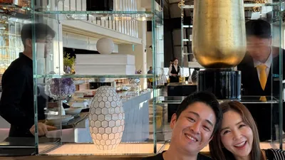 Jang Youngran celebra el 18.º aniversario de bodas con su esposo Han Chang, médico oriental…