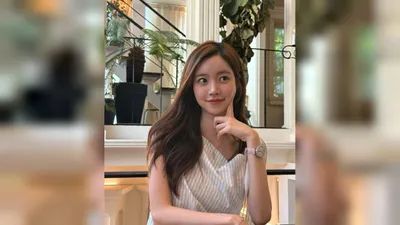 Jin Se-yeon, Visuals Like a Pictorial Completed with a Ribbon Top and Jeans in Daily Life