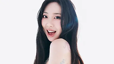 Singer Lee Young Ji Donates 50 Million Won for Flood Recovery... Totaling 100 Million Won from Personal Funds