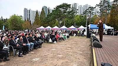 安山市、生涯学習都市指定20周年を祝うフェスティバルを終結　37名が授賞、8つのサークルが発表