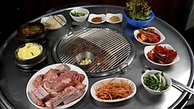 为猪肉料理倾注一生的劳动者们的一天