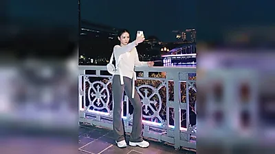Kim Yoo-jung publica nuevas fotografías con ropa deportiva en Instagram