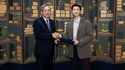 BTS RM donates 100 million won to National Museum of Korea for the purchase of collections