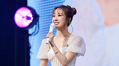 Jeon Yoo Jin to Release First Full-Length Album on October 10… Spoiler Image Revealed