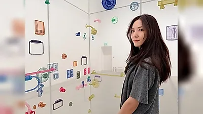 Seo Ji-hye visits Do Ho Suh exhibition... revealing natural daily life