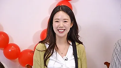 'Running Man' Ji Ye-eun Reveals Behind-the-Scenes of Surprise Wedding Celebration Party and Proposal